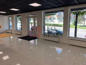 Prodej obchodního prostoru, Brno, Kosmova, 120 m2