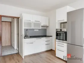 Pronájem bytu 2+kk, Praha - Hodkovičky, Pod lysinami, 41 m2