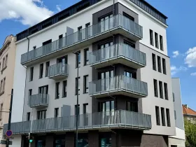 Pronájem bytu 2+1, Praha - Libeň, Zenklova, 74 m2