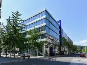 Pronájem kanceláře, Praha, Stroupežnického, 848 m2
