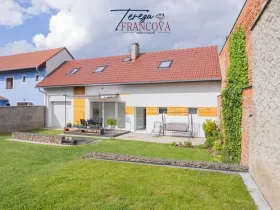 Prodej rodinného domu, Ptení - Holubice, 149 m2