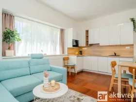 Pronájem bytu 2+kk, Praha - Libeň, Nad Rokoskou, 38 m2