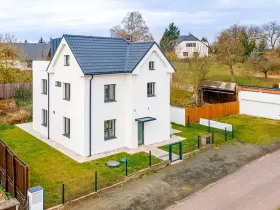 Prodej rodinného domu, Trotina, 155 m2