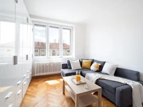 Pronájem bytu 2+1, Praha - Strašnice, Průběžná, 55 m2