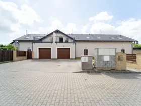Prodej rodinného domu, Popovičky, Pod Skalkou, 185 m2