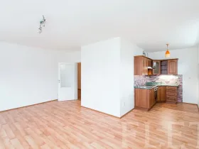 Prodej bytu 2+kk, Praha - Kbely, Pod Nouzovem, 56 m2