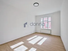 Pronájem bytu 2+kk, Praha, Braunerova, 51 m2