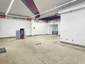 Pronájem obchodního prostoru, Letovice, Masarykovo náměstí, 330 m2