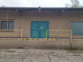 Pronájem výrobních prostor, Hradec Králové, Vážní, 120 m2