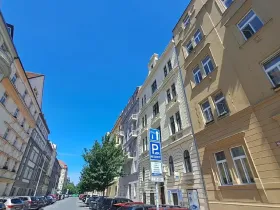 Prodej bytu 2+1, Praha - Bubeneč, 62 m2