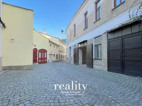 Pronájem garáže, Znojmo, Jezuitská, 22 m2