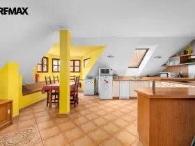 Prodej atypického bytu, Volyně, náměstí Svobody, 126 m2