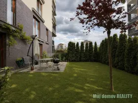 Pronájem bytu 3+kk, Praha - Hrdlořezy, Nad Smetankou, 86 m2