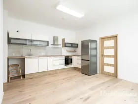 Pronájem bytu 3+kk, Praha - Vysočany, Staromlýnská, 58 m2