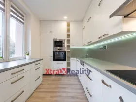 Pronájem bytu 2+kk, Teplice, Křížkovského, 52 m2