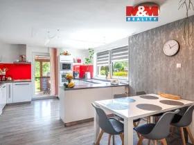 Prodej rodinného domu, Volary, Budějovická, 240 m2