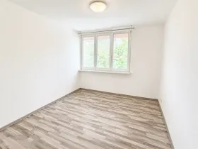 Pronájem bytu 1+kk, Opava, Antonína Sovy, 28 m2