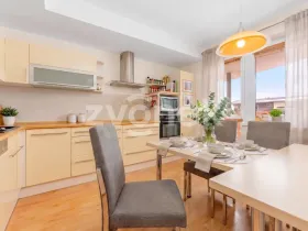 Prodej bytu 3+kk, Zlín, Voženílkova, 94 m2
