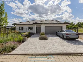 Prodej rodinného domu, Dobšice, Akátová, 217 m2