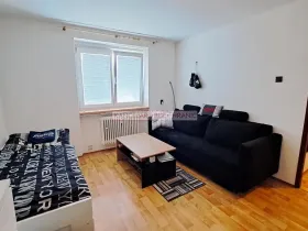 Pronájem bytu 1+1, Vsetín, Na Hrázi, 35 m2