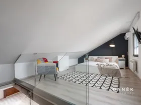 Prodej rodinného domu, Ivančice, Jana Schwarze, 210 m2