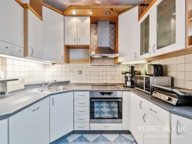 Prodej bytu 3+1, Tábor, Bukurešťská, 72 m2