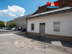 Pronájem obchodního prostoru, Pardubice - Zelené Předměstí, 17. listopadu, 82 m2