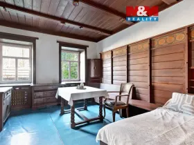 Prodej bytu 2+1, Hejnice, 72 m2