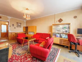 Prodej bytu 3+1, Praha - Prosek, Prosecká, 69 m2