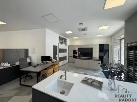 Pronájem obchodního prostoru, Brno - Brno-město, 109 m2