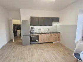 Prodej bytu 2+kk, Náměšť nad Oslavou, Mjr. Šandery, 65 m2