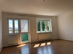 Pronájem bytu 2+kk, Praha - Suchdol, Brandejsovo náměstí, 59 m2