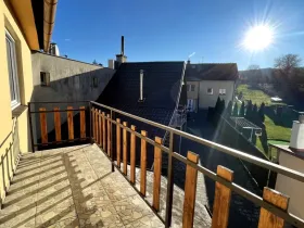 Pronájem bytu 2+1, Uherské Hradiště - Jarošov, Na Návsi, 50 m2