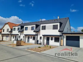 Prodej pozemku pro bydlení, Velká Polom, Osvoboditelů, 182 m2