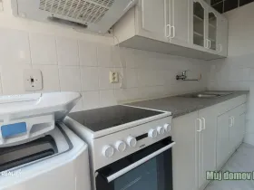 Pronájem bytu 3+1, Praha - Kobylisy, Nad záložnou, 85 m2