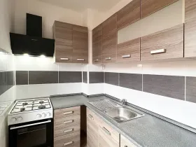 Pronájem bytu 2+1, Klášterec nad Ohří, Václava Řezáče, 57 m2
