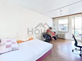 Prodej bytu 3+1, Praha - Modřany, Pejevové, 72 m2