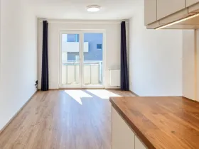 Pronájem bytu 2+kk, Třebíč, Kremláčkova, 46 m2