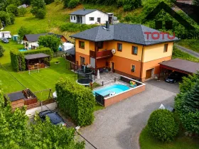 Prodej rodinného domu, Trutnov, 240 m2
