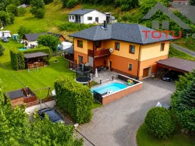 Prodej rodinného domu, Trutnov, 240 m2