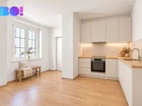 Prodej bytu 2+1, Kostelec nad Černými lesy, náměstí Smiřických, 50 m2