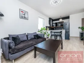 Prodej bytu 3+kk, Praha - Kyje, Sicherova, 72 m2