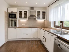 Prodej rodinného domu, Zdiby, V Zátiší, 182 m2