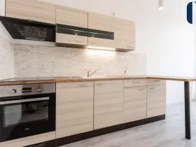 Pronájem bytu 2+kk, Praha - Libeň, Davídkova, 36 m2
