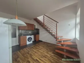 Pronájem bytu 2+kk, Praha - Vysočany, Freyova, 56 m2