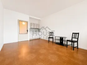 Prodej bytu 1+kk, Praha - Michle, Pod dálnicí, 28 m2