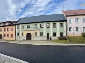 Pronájem bytu 2+kk, Studená, nám. Sv. J. Nepomuckého, 47 m2