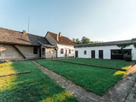 Prodej rodinného domu, Kácov, 135 m2