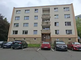 Prodej bytu 3+1, Cheb, Hrnčířská, 76 m2