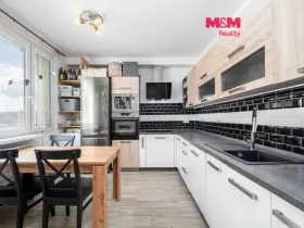 Prodej bytu 3+1, Ústí nad Labem - Severní Terasa, Rabasova, 78 m2